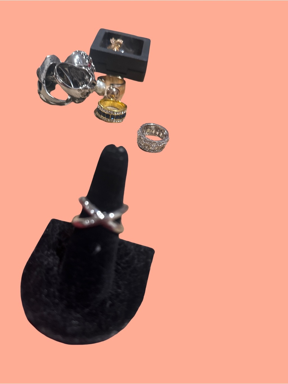 Silver Crisscross Fashion Ring - Women Accessories